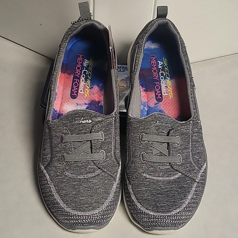 Skechers Relaxed Fit Burst  Slip-On - Picture 2 of 4